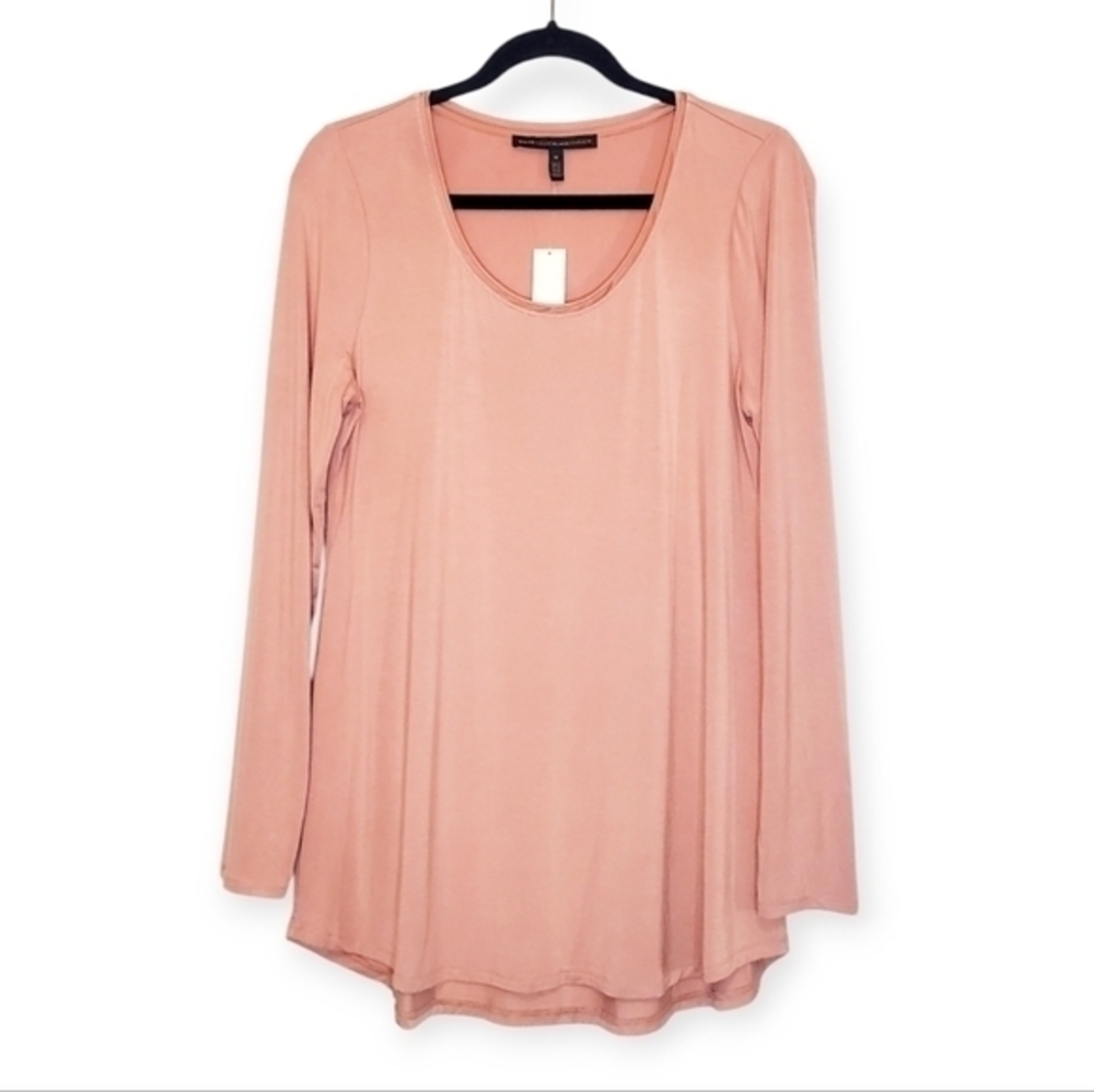 White House Black Market Women's Long Sleeve Scoop Neck Tunic Top in Rose Bisque